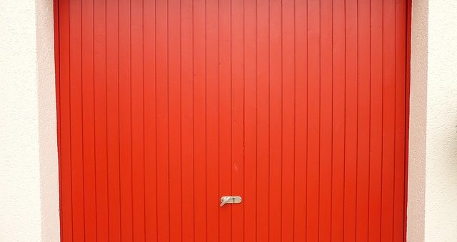 Geen renteaftrek voor garagebox in andere straat dan eigen woning