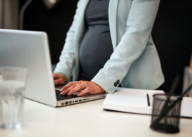 Zwangerschap reden voor niet verlengen arbeidsovereenkomst?